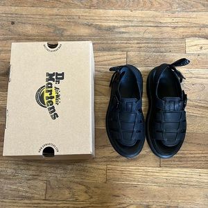 Dr. Marten 8092 Mono Fisherman Sandal